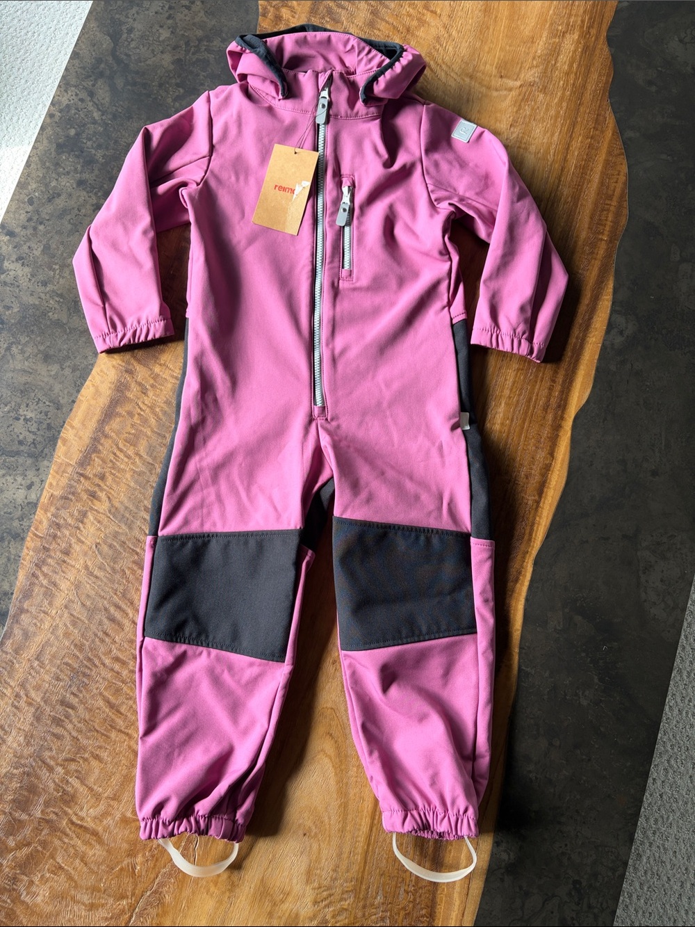 reima
Softshell Water-Repellent
Outdoor Jumpsuit - Nurmes